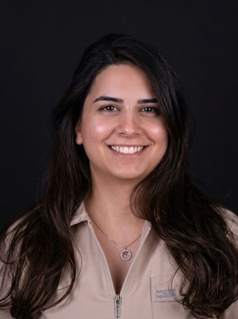 Dr. Ece Karaer